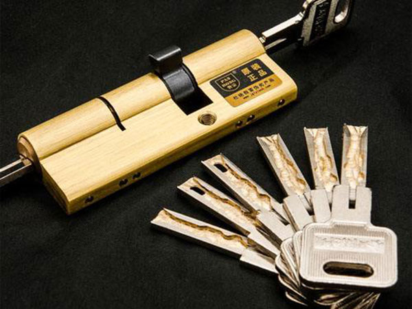 边坝24小时上门开锁公司