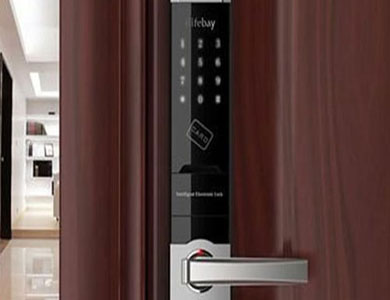 边坝24小时上门开锁公司